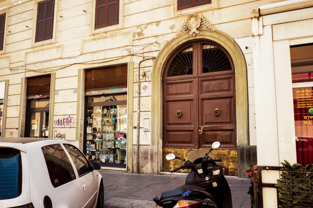 Bmga L Stylish Industrial Termini Apartment, Rome